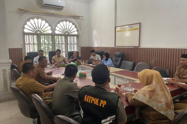 RDP KOMISI C TERKAIT LANJUTAN PEMBAHASAN PBG DAN PENERTIBAN PERDA KABUPATEN ASAHAN